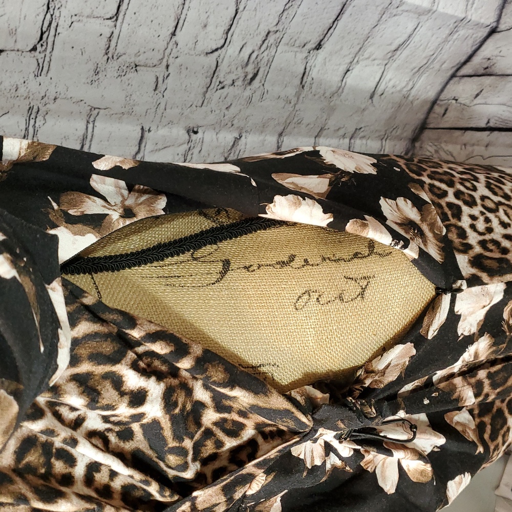 W By Worth Faux-Wrap Dress Floral and Animal Print Size M EUC - Picture 9 of 11